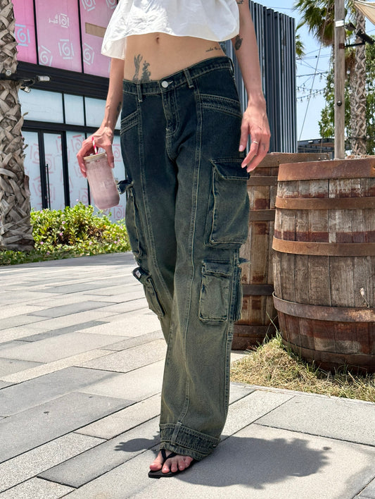 OLIVE SHADING HIGH-WAIST CARGO JEANS