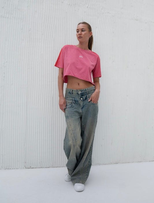 "FEMININTY" Shirt Crop top